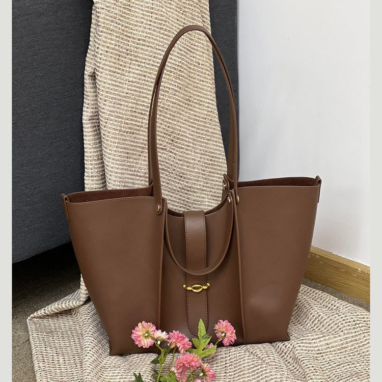 Valeori RegalTote – Elegant Leather Handbag for Women