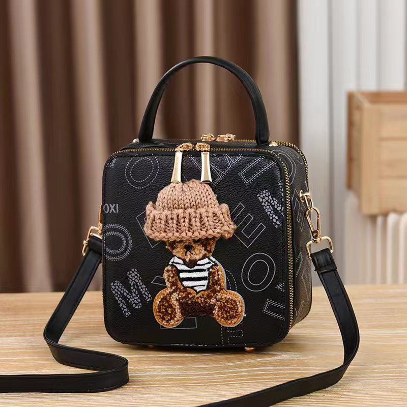 Cute Bear-Shaped Box Shoulder Bag"