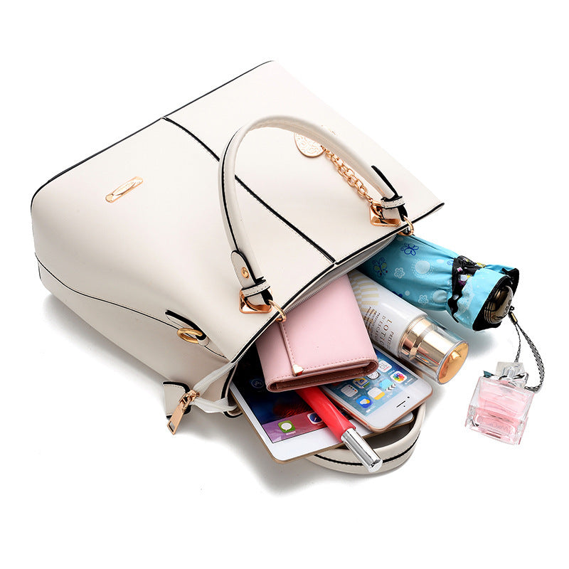 UrbanCarry – Spacious Commuter Bucket Bag