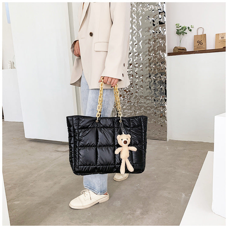 BoldLuxe – Thick Chain Leather Tote for Women