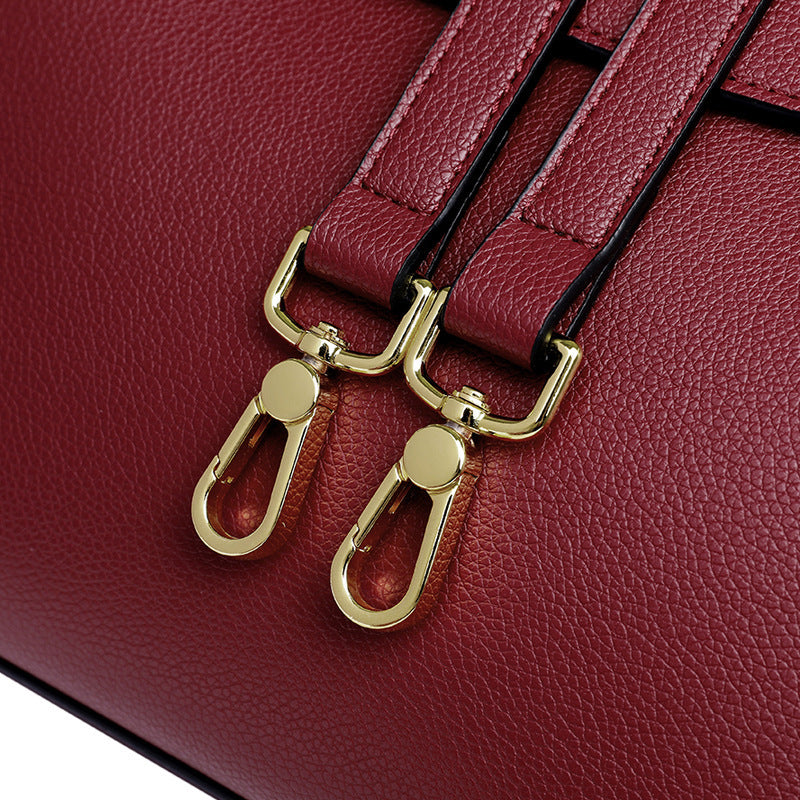 "Elegant Large Crossbody Shoulder Bag for Women"