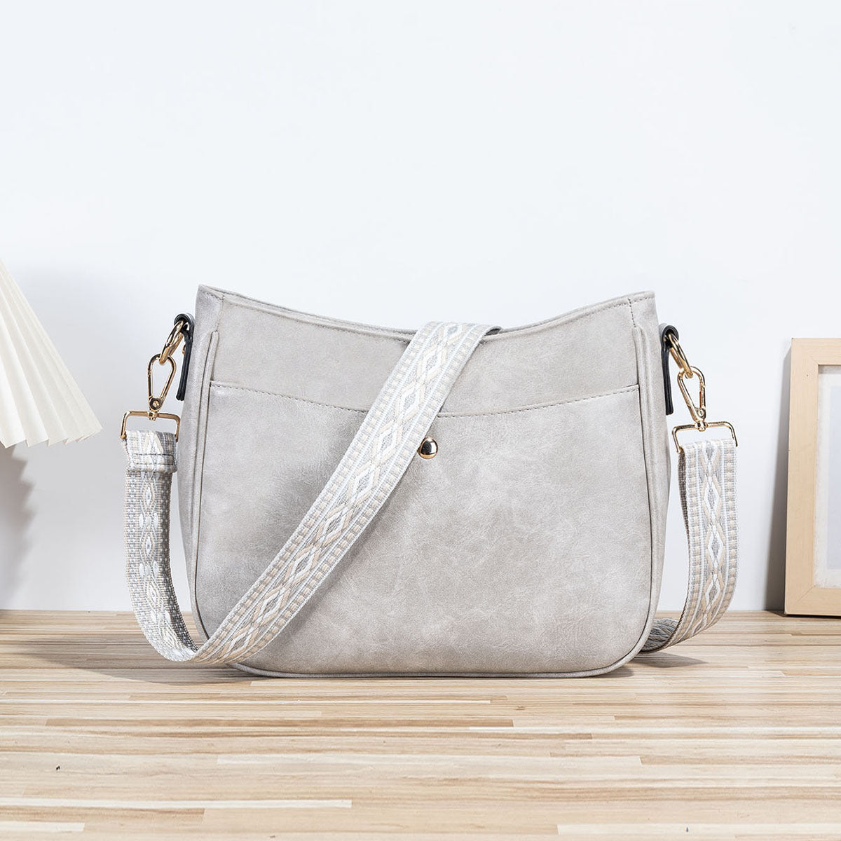 SleekMuse – Minimalist Crossbody Shoulder Bag