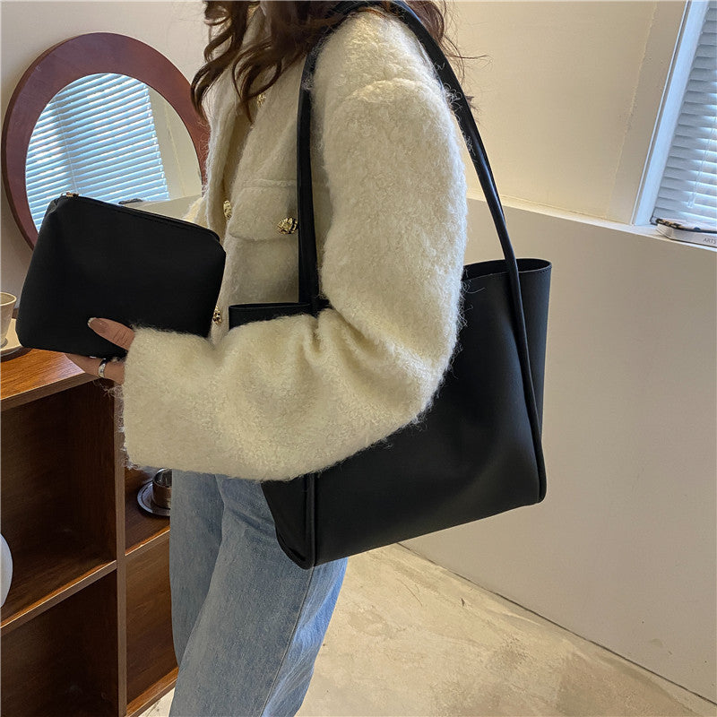 StyleEase – Women's Fashion Tote with Pouch