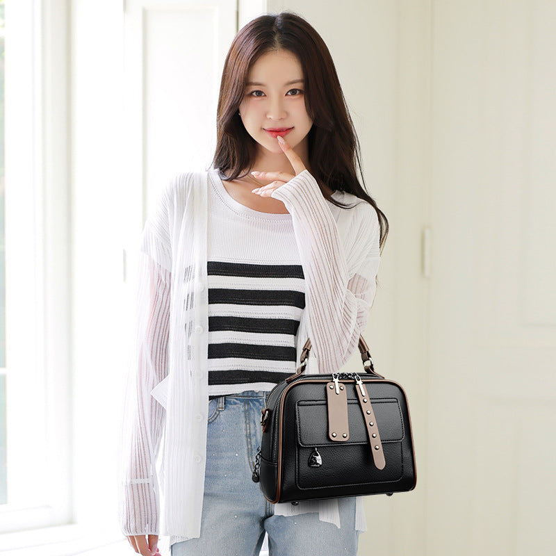 "Elegant Women's Tote – Spacious & Versatile"