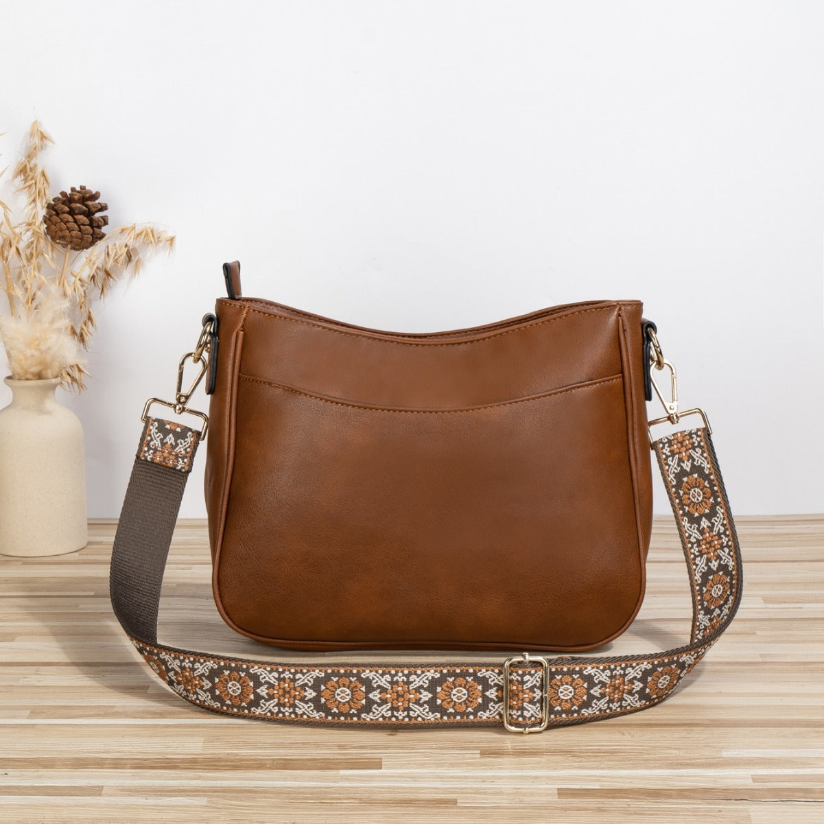 SleekMuse – Minimalist Crossbody Shoulder Bag