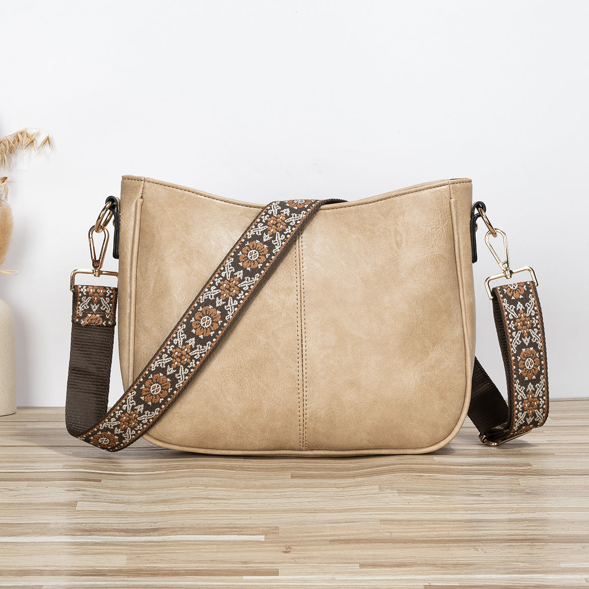 SleekMuse – Minimalist Crossbody Shoulder Bag