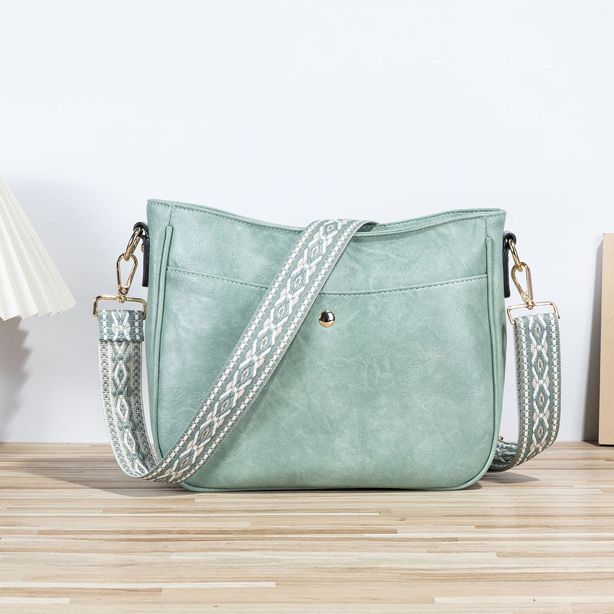 SleekMuse – Minimalist Crossbody Shoulder Bag